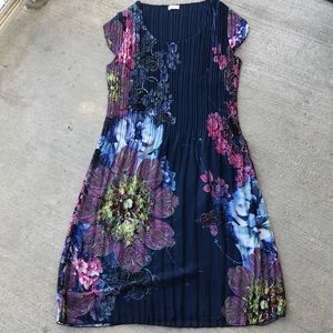 Dress 👗 women’s size Large , new ! No tag